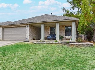 2204 Brazos Dr, Corinth, TX 76210