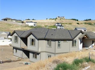 242 Sunny Meadows Loop, Wenatchee, WA 98801