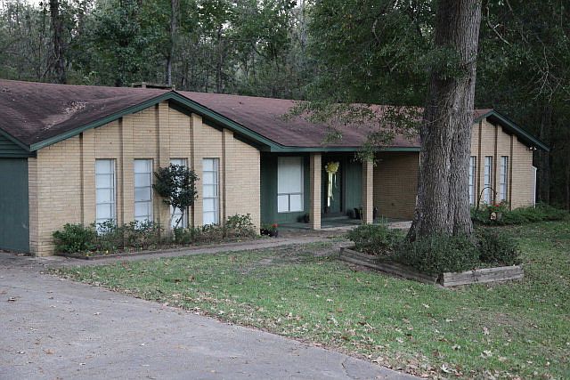 1st image of 107 Hilldale Dr