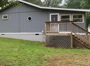 6285 Long Beach Dr, Saint Leonard, MD 20685