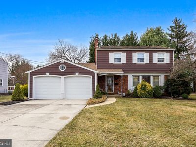 10 Silvertop Ln, Cherry Hill, NJ, 08002