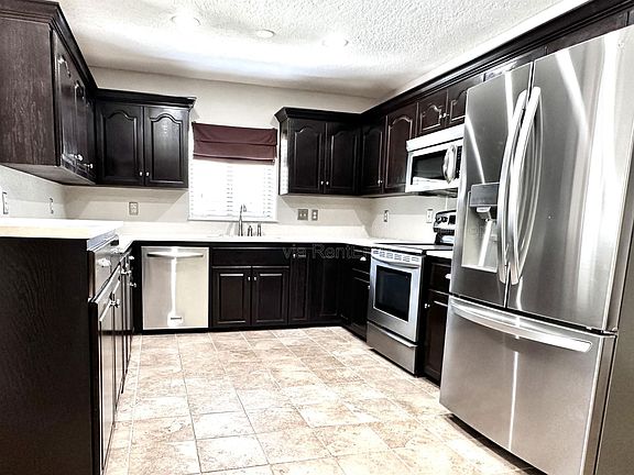 5th image of 2929 Oberlin Ave
