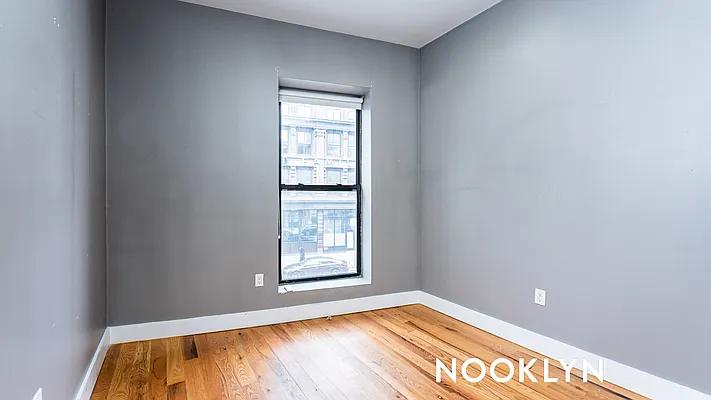 Rented by Nooklyn NYC LLC | media 25
