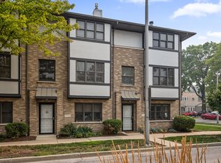 7718 Harvard St, Forest Park, IL 60130