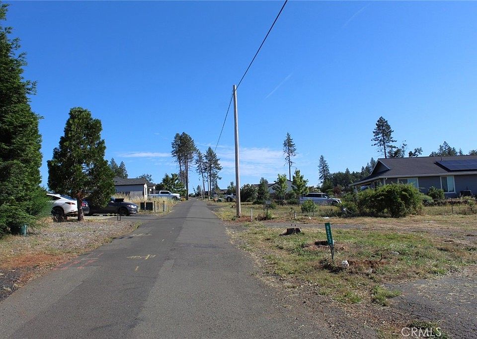 1st image of 6222 Wall Ln