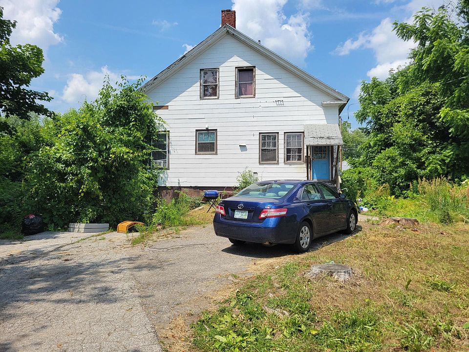 2nd image of 371 Pearl Street