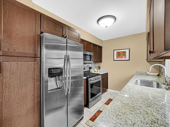 4th image of 1171 Csokasy Ln