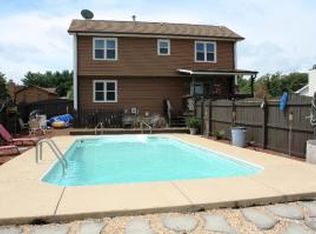 3706 Glade Hill Cir, Roanoke, VA 24012