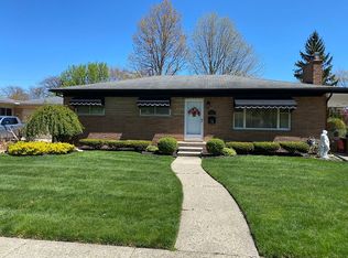 9661 Andrews Ave, Allen Park, MI 48101