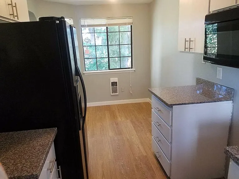 3729 S Orchard St — Photo 15