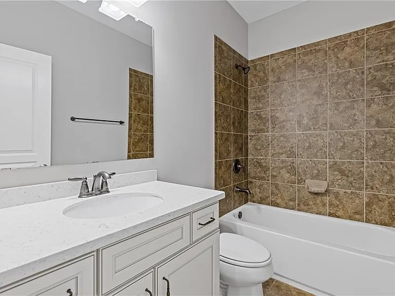 5440 Northview Lake — Photo 25