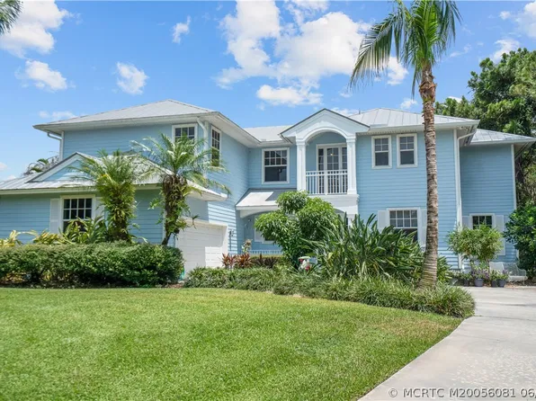 1859 NE Victorian Ln, Jensen Beach, FL 34957