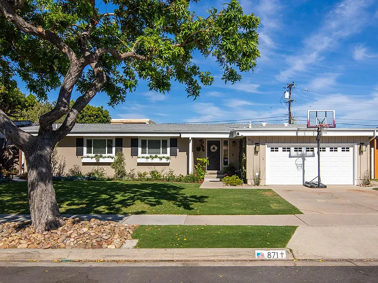 871 Coronado Ave — Photo 26