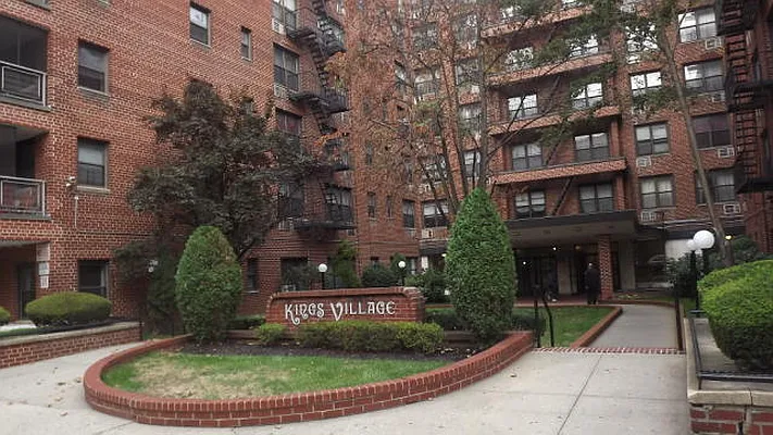 Sold by 311 Realty | media 6