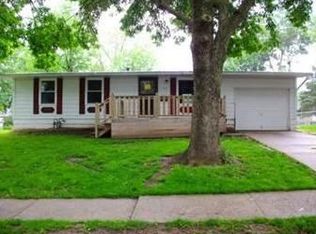 825 N Ponca Dr, Independence, MO 64056