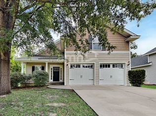 40 Teachers Row, Richmond Hill, GA 31324