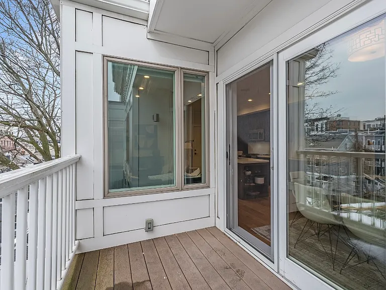 17 Vinton St #3 — Photo 6