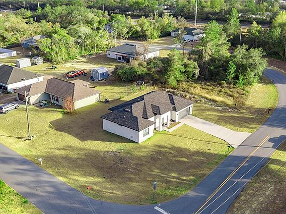 4th image of 4143 SW 133rd Loop