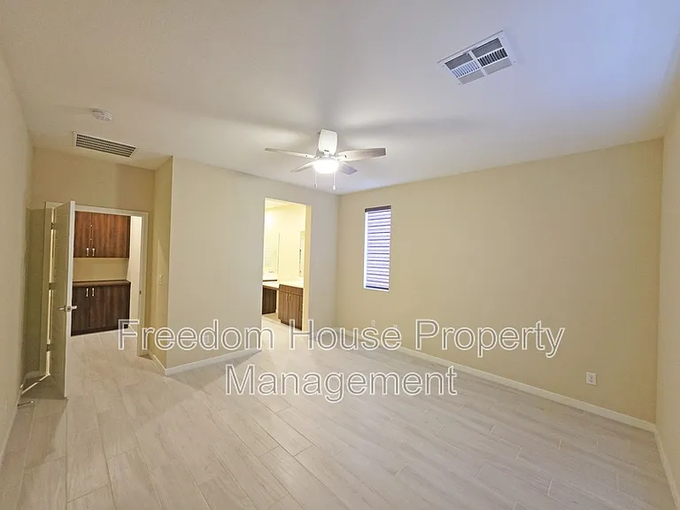 4882 E Beacon Ridge Dr — Photo 41