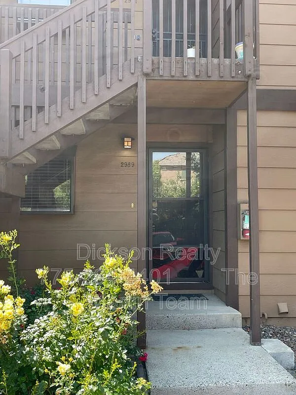 2 bed, 2.0 bath, 891 sqft, $1,745 — Photo 1