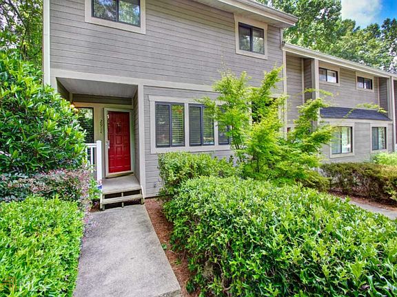 2nd image of 2914 Torreya Way SE