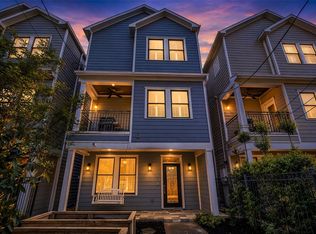 236 E Woodland St, Houston, TX 77009