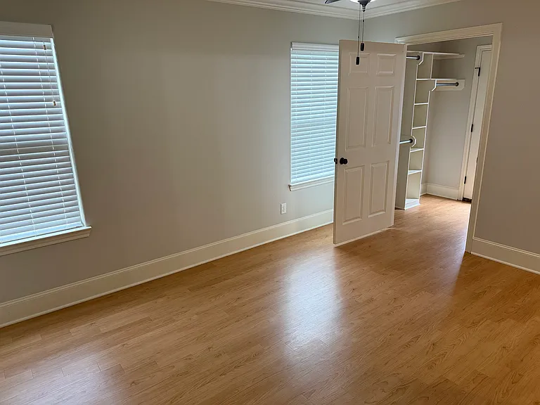 424 Brentwood Dr — Photo 10