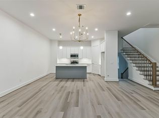 7709 Earl Rudder Way, Houston, TX 77055