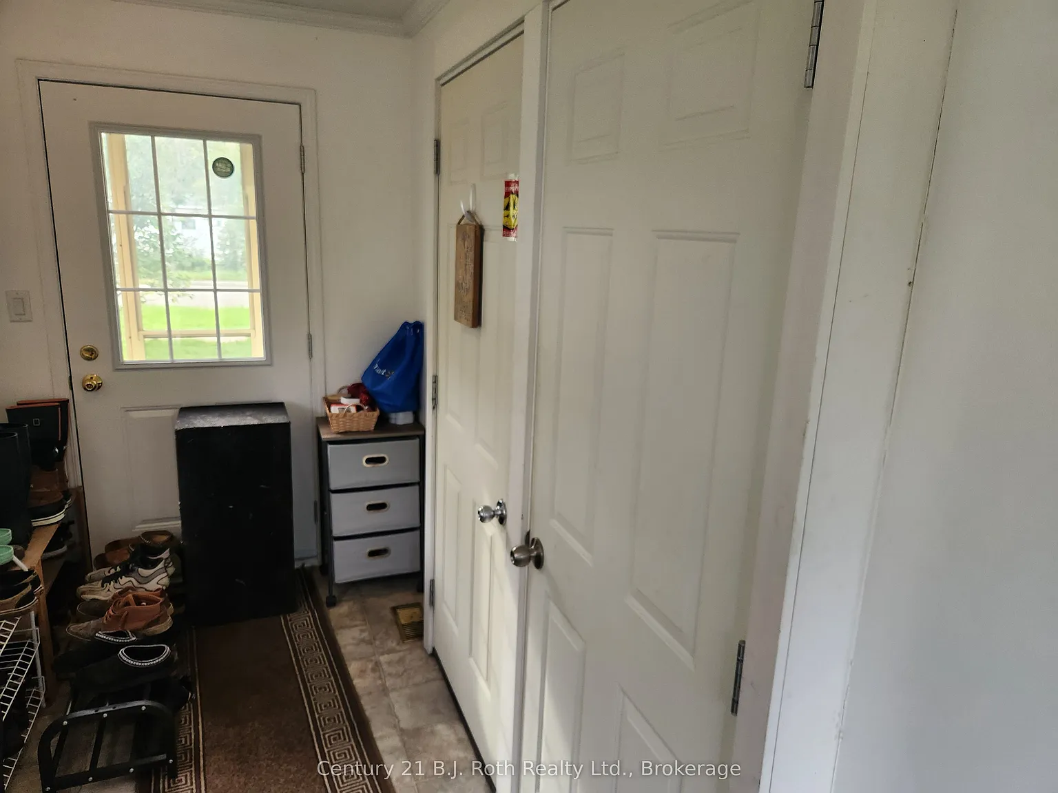 1 bed, $1,800 — Photo 2