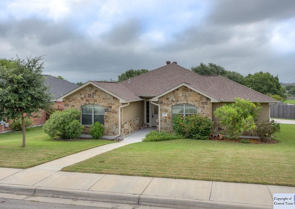1st image of 1451 Allison Dr