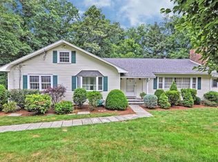 22 Checkerberry Ln, Framingham, MA 01702