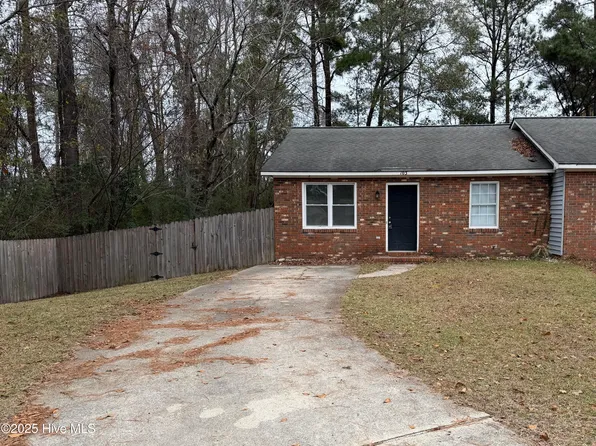 103 Easy St, Jacksonville, NC 28546