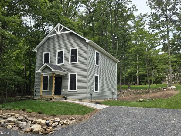 825 Panther Dr, Winchester, VA 22602