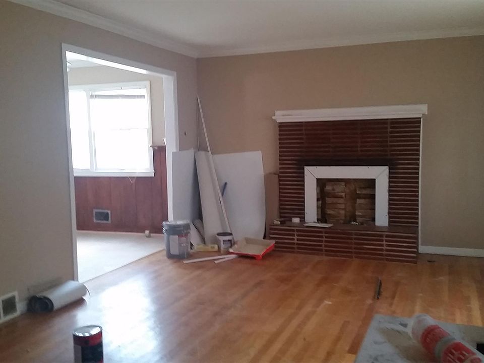 2nd image of 9608 E 80th Ter