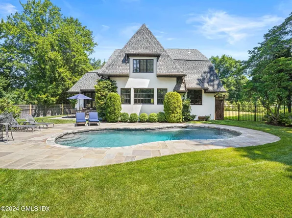 80 Porchuck Rd, Greenwich, CT 06831