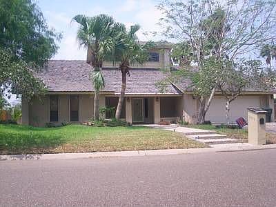 1st image of 3009 Jacaranda Dr