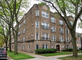 2701 W Estes Ave APT 3E, Chicago, IL