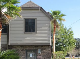8400 Williamsburg Cir, Pensacola, FL 32514