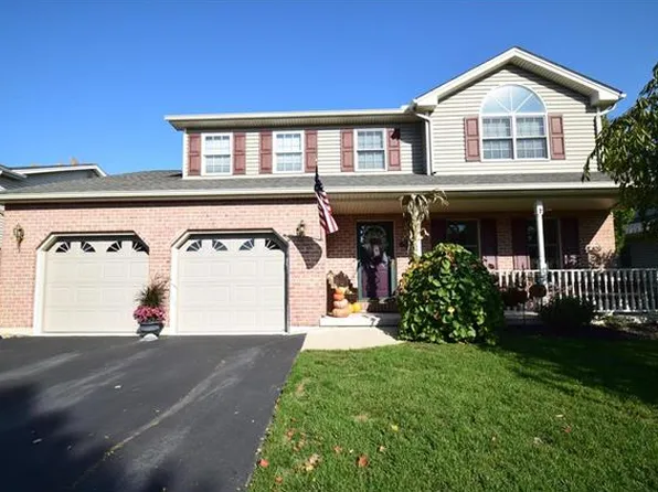 732 Wyandotte St, Catasauqua, PA 18032