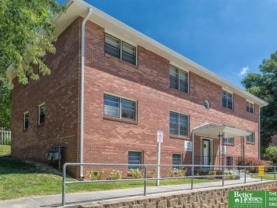 3215 S 108th St, Omaha, NE, 68144