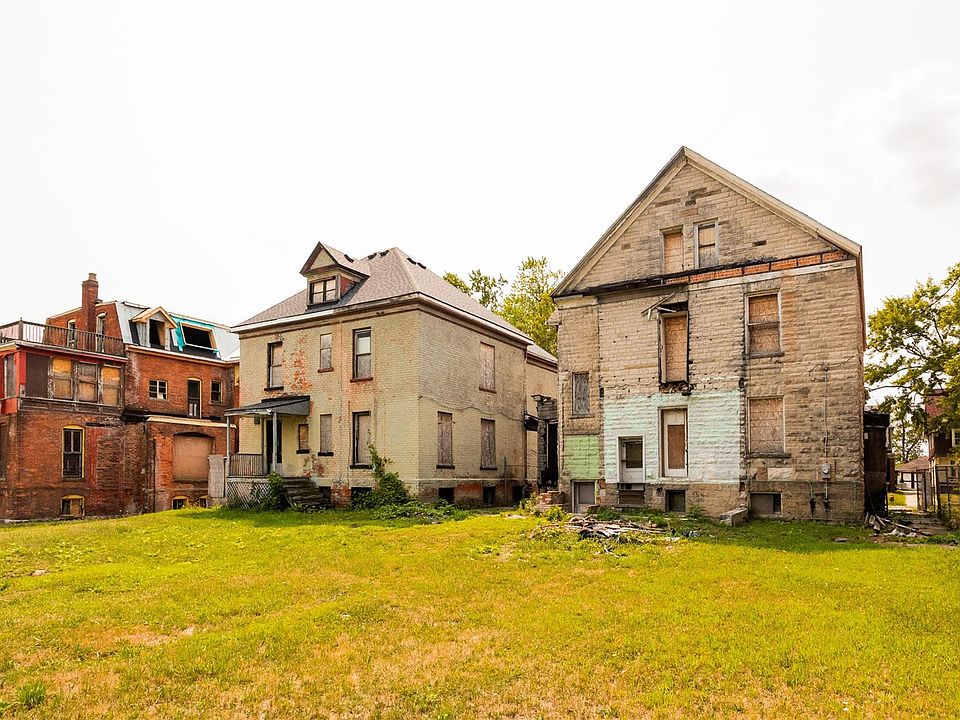 1574 & 1582 Cadillac Blvd, photo 6