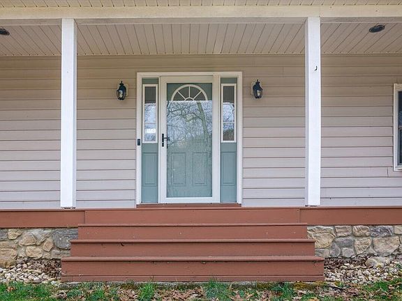 5th image of 6720 Bradshaw Rd