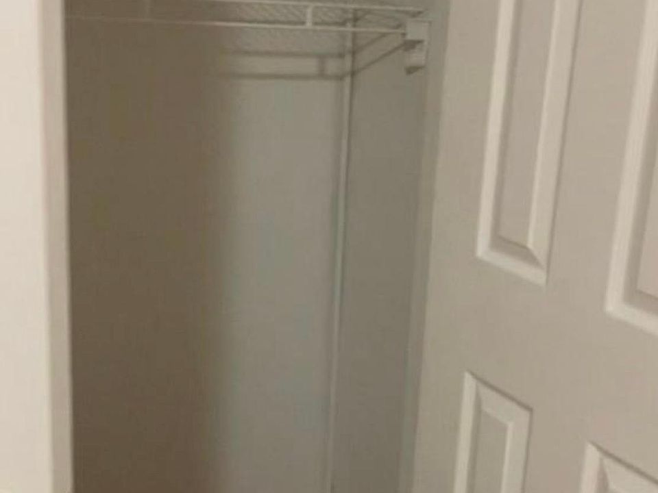 2nd image of 426 Quincy Ave Floor 1