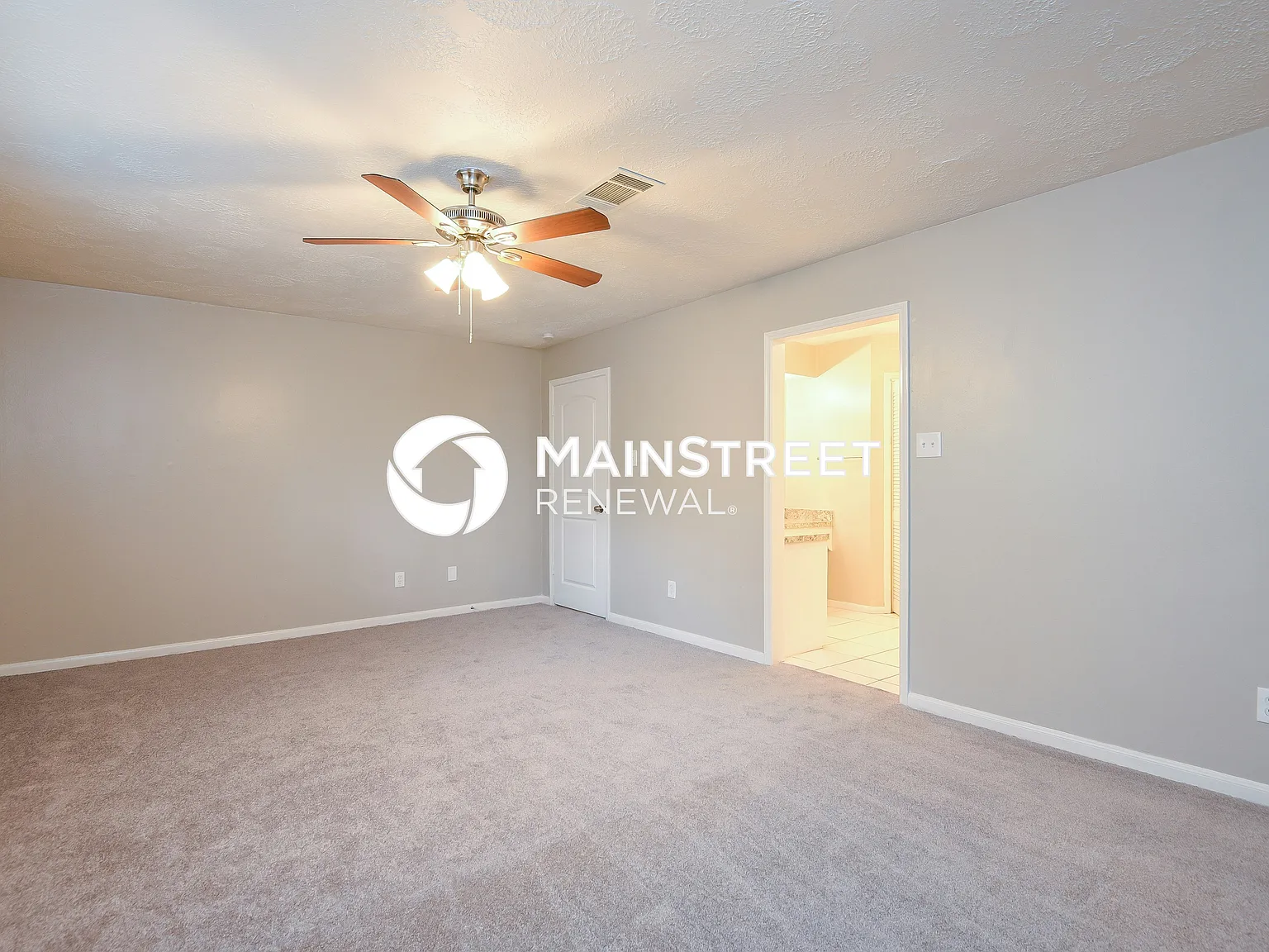 15322 Parkville Dr — Photo 4