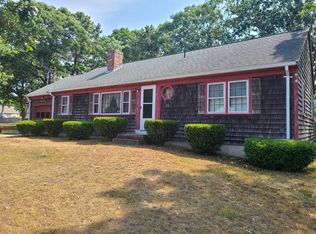 106 Walton Ave, Barnstable, MA 02630