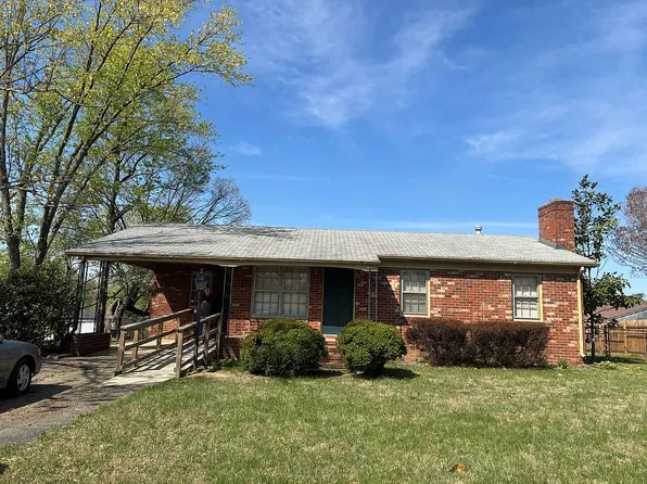707 Payton Dr, Fredericksburg, VA 22405