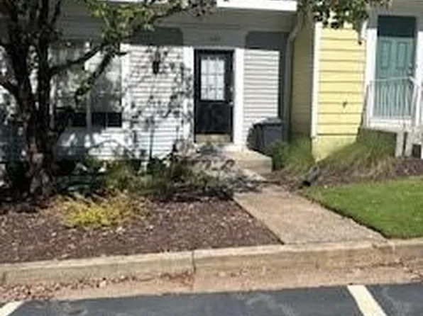 1102 Wedgewood Way, Sandy Springs, GA 30350