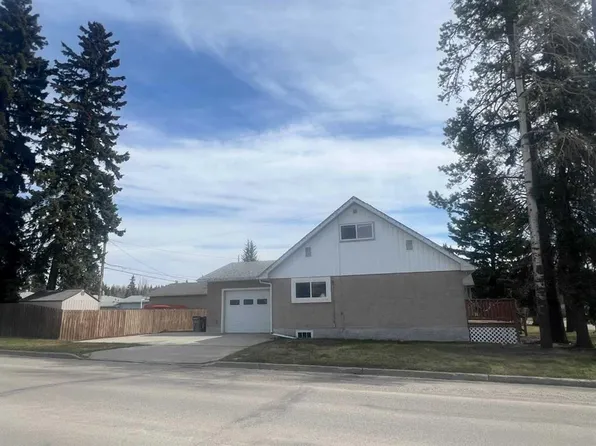 4238 S 5th Ave, Edson, AB T7E 1A7