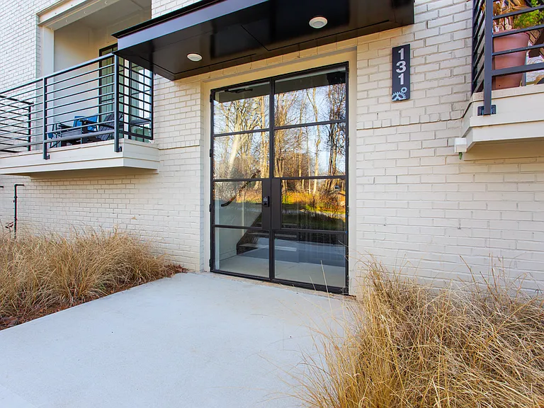 131 Stein Steel St #3 — Photo 20