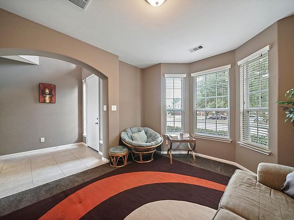 5th image of 7447 Lynnbrook Falls Ln